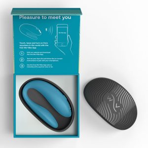 We-Vibe Sync GO Hands-Free Vibrations product image We-Vibe Sync Go displayed next to its compact, protective travel case.